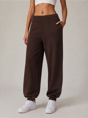 AKIRA Brown Knit Jogger Sweatpants – Sizes S, M, L & XL – NWT